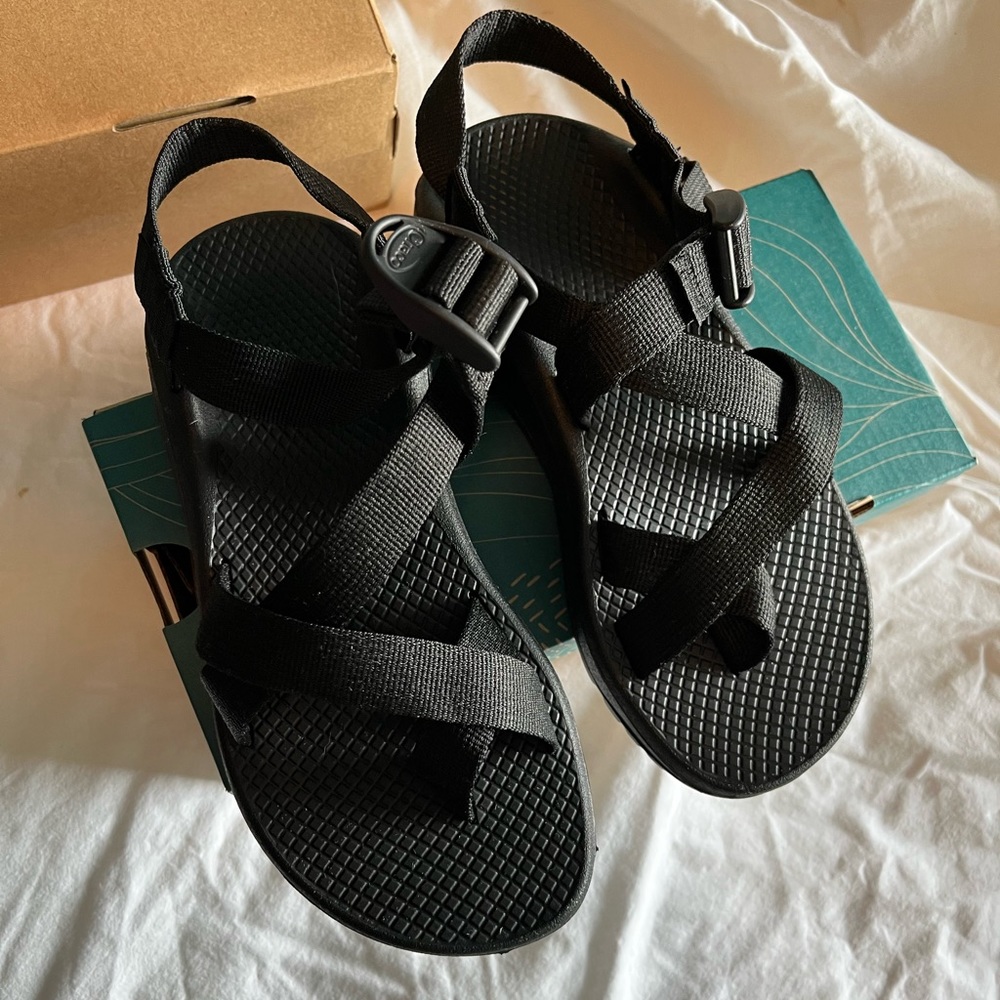 Chaco Womens Black Strappy Sandals